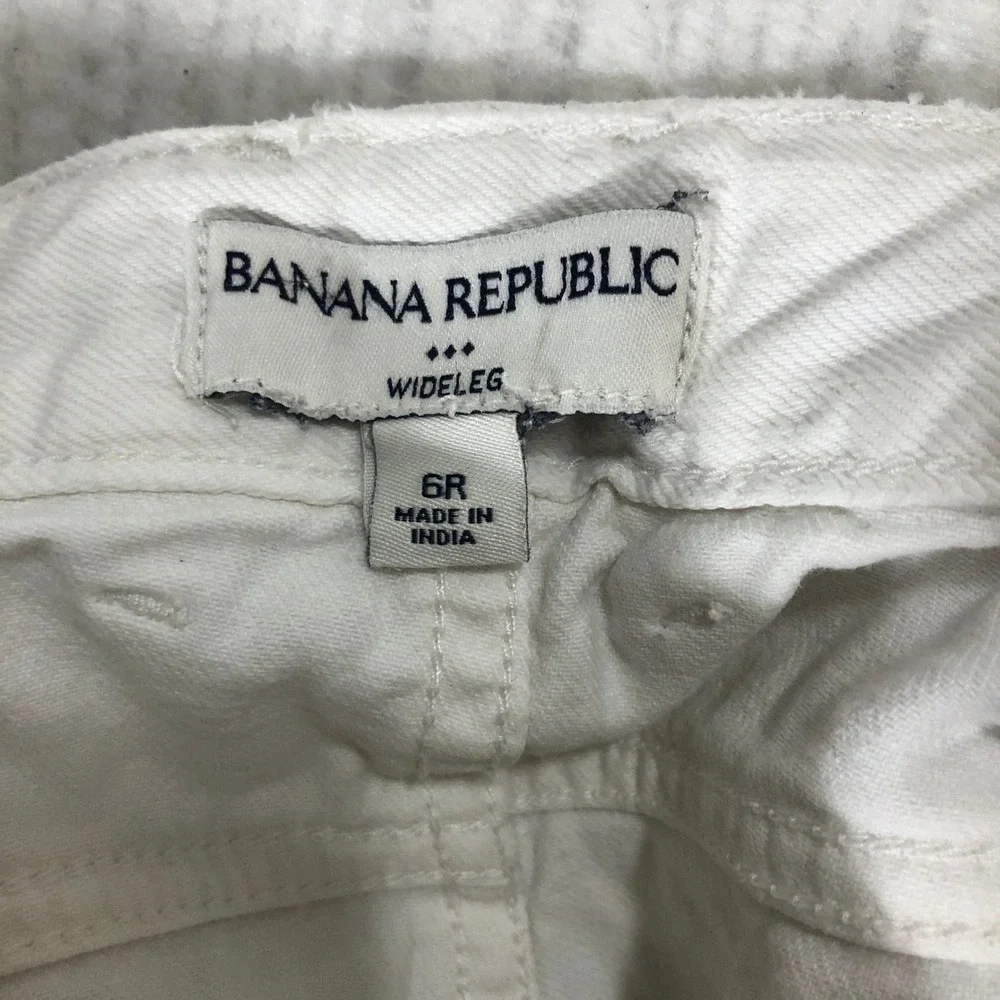 Banana Republic classic white